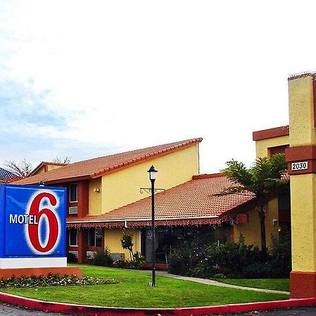 Motel 6 Cal Expo Sacramento McClellan Eksteriør billede